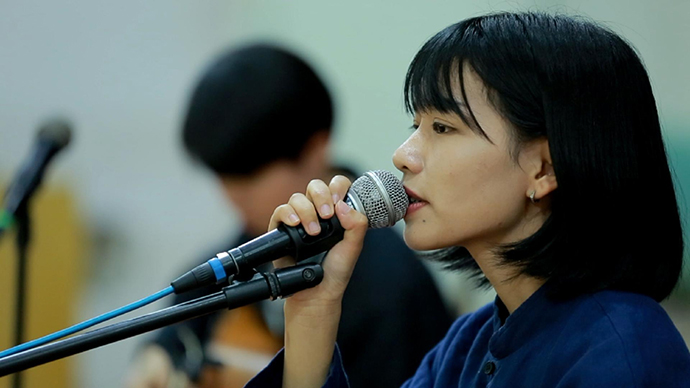 房东的猫主唱王心怡