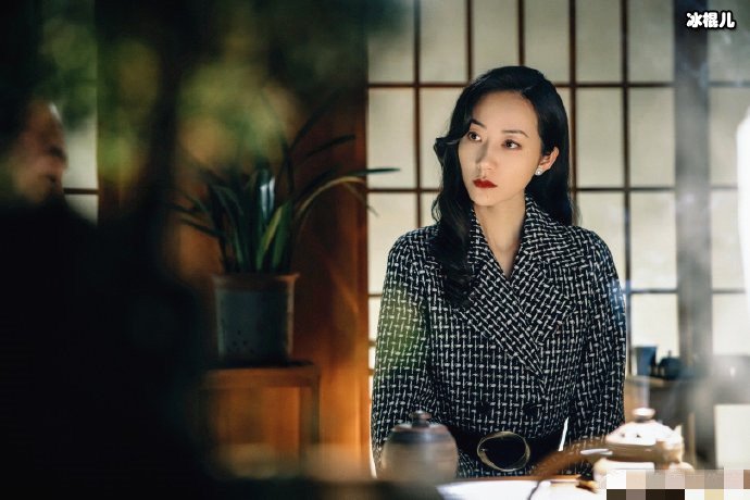 韩雪前行者陆怡剧照