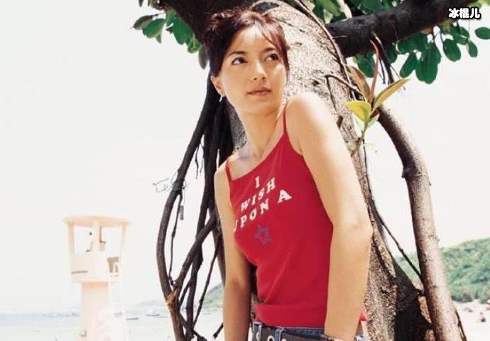 杨婉仪怎么不演戏了