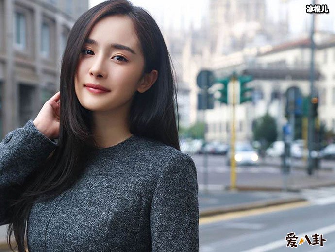 杨幂探班赵又廷