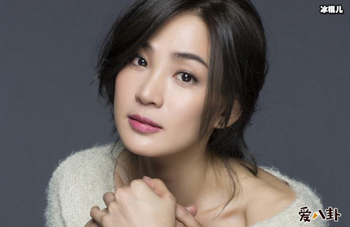 演员洪小铃年龄