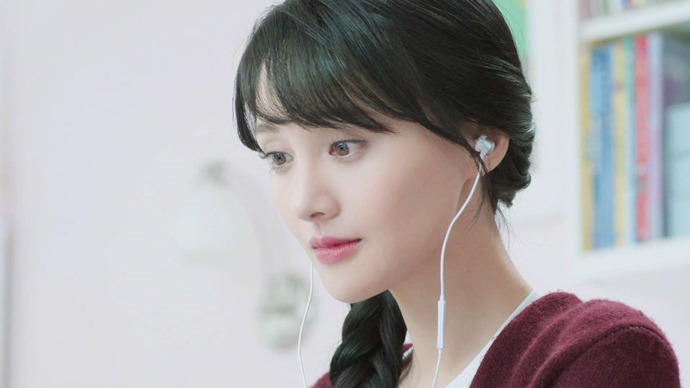 青春甜美的郑爽