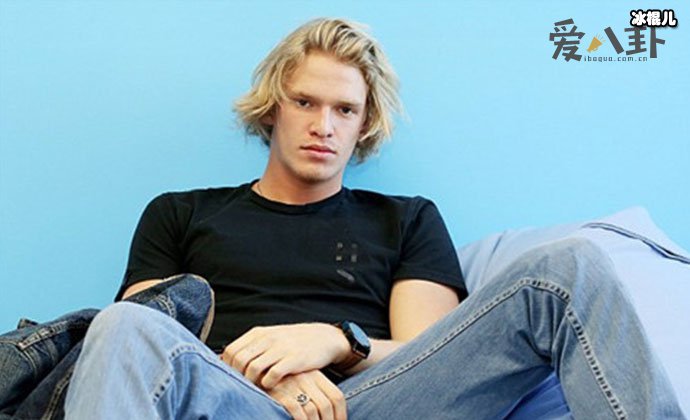 女星麦莉前男友