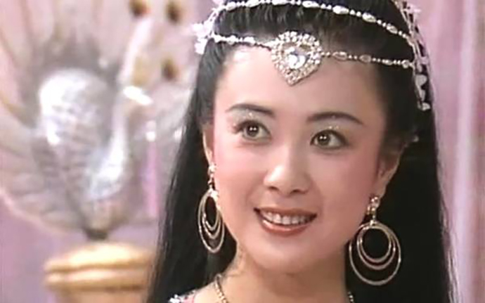 傅艺伟儿子是谁个人资料