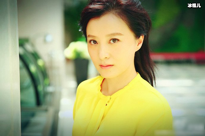 徐露个人资料简介 