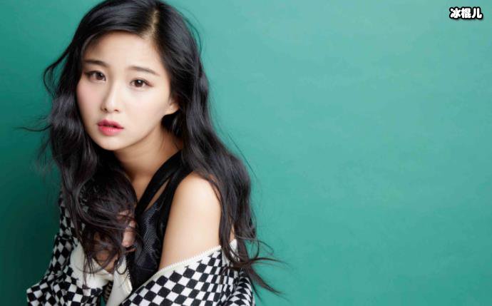 戚蓝尹个人艺术照