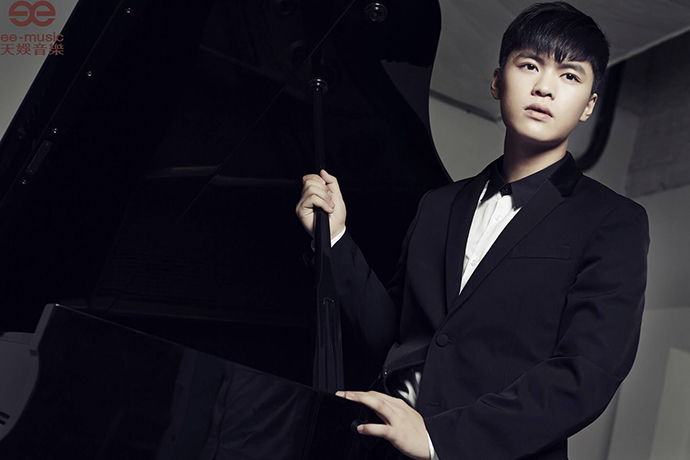 宁桓宇女友曝光