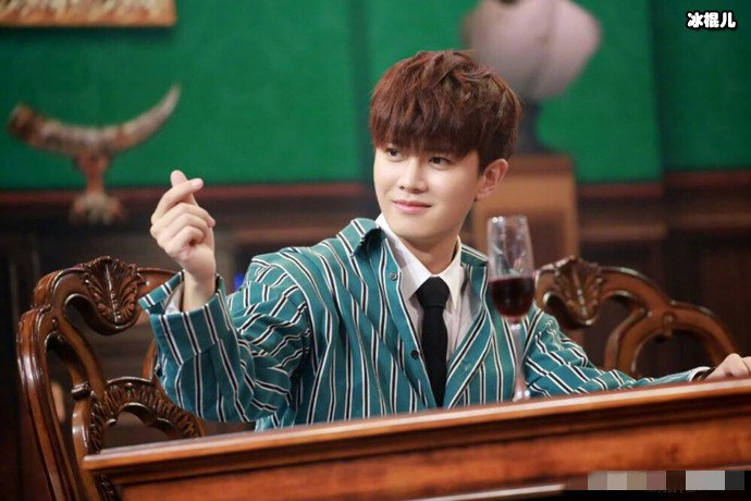 10届快男任嘉伦是最火的