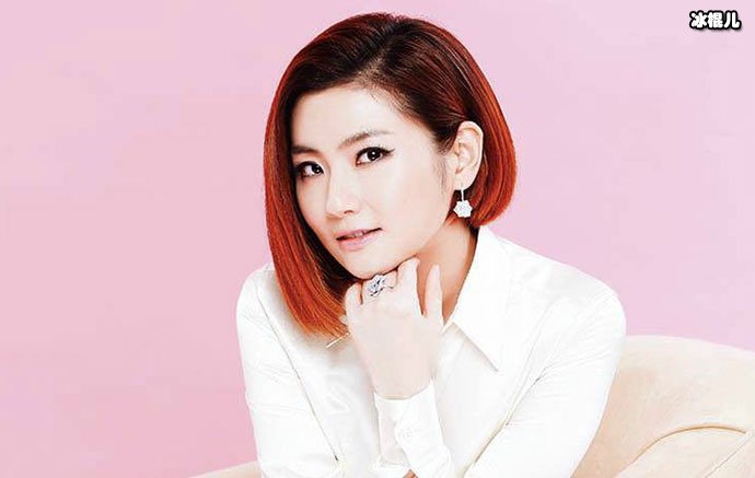 任家萱烧伤前后对比