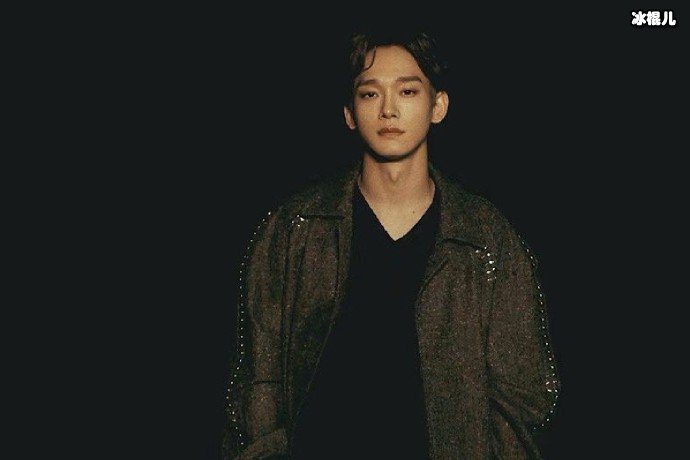 EXO CHEN度引发粉丝不满