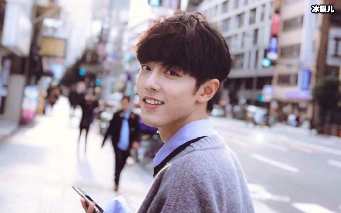 肖战唯粉举报博君一肖