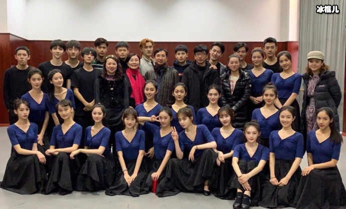 中戏18级期末考试合影