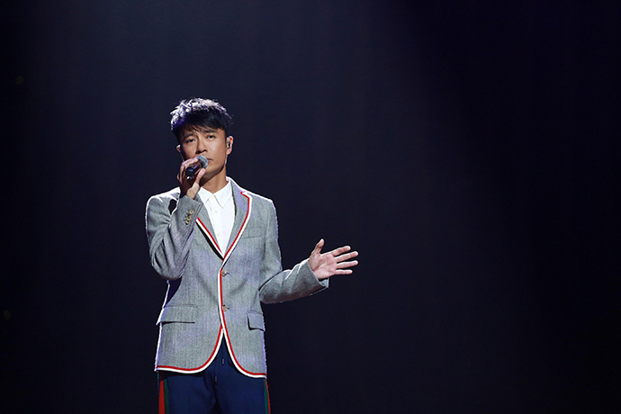 李克勤妻子是谁有几个孩子