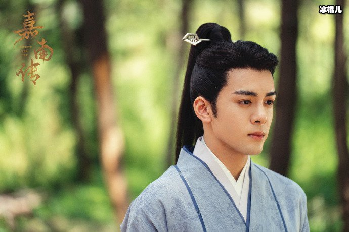 嘉南传李谦母亲是什么人