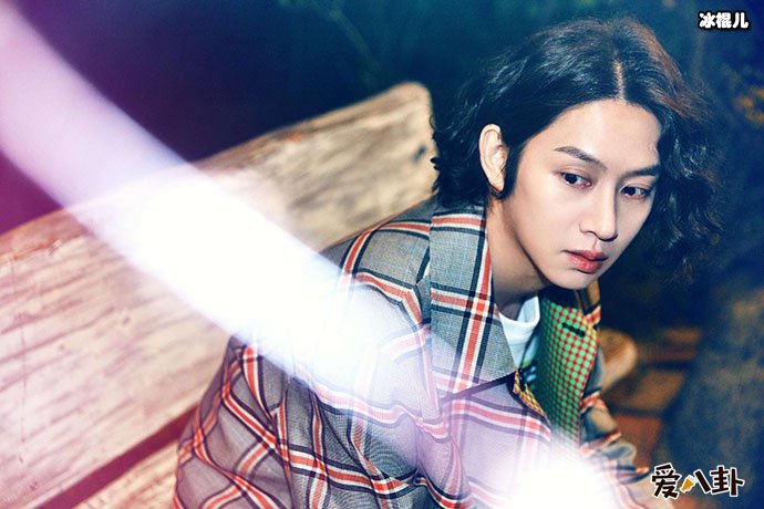 金希澈怼黑粉做法对吗