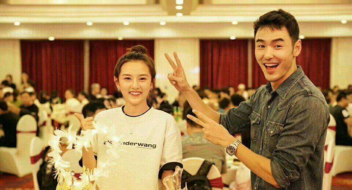 宋祖儿对阮经天撒娇