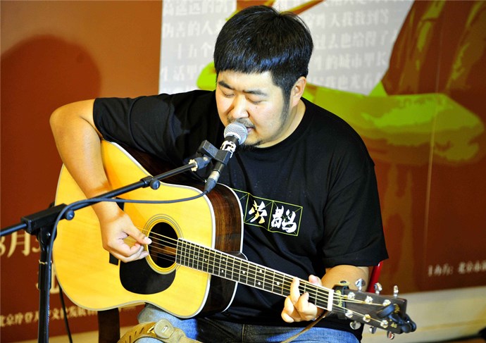 董小姐让宋冬野火了起来