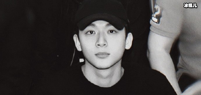 张晚意女朋友是谁呢