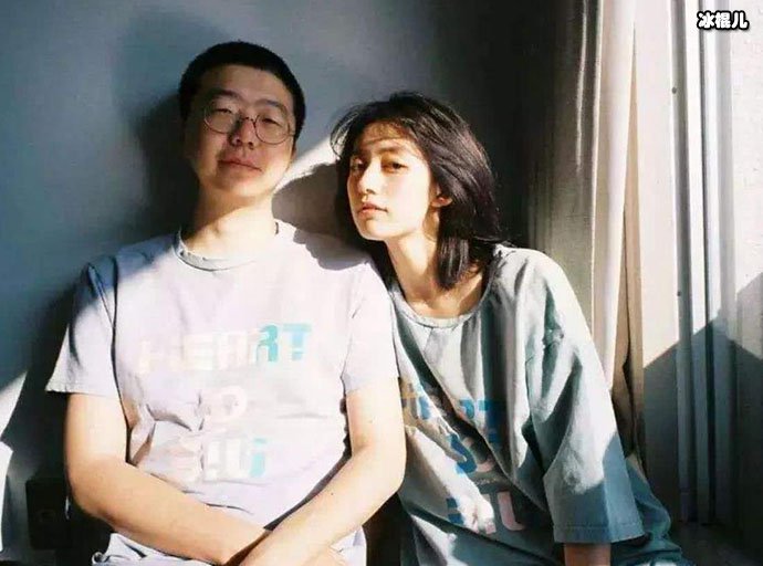 李诞黑尾酱什么时候离的婚