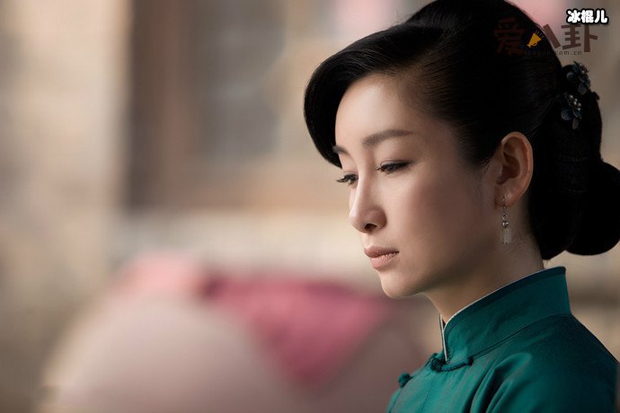 秦海璐有过两任男友