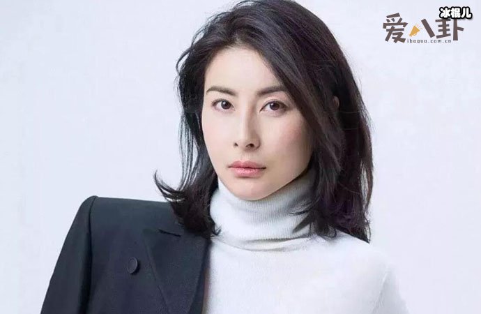 郭晶晶给裁判打分