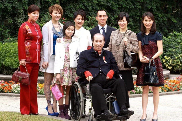 九十九岁赌王病情突然恶化