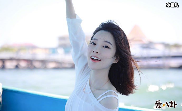 冯提莫宣布暂停直播