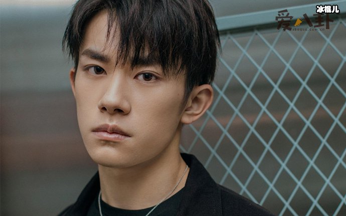 易烊千玺刘浩存感情戏