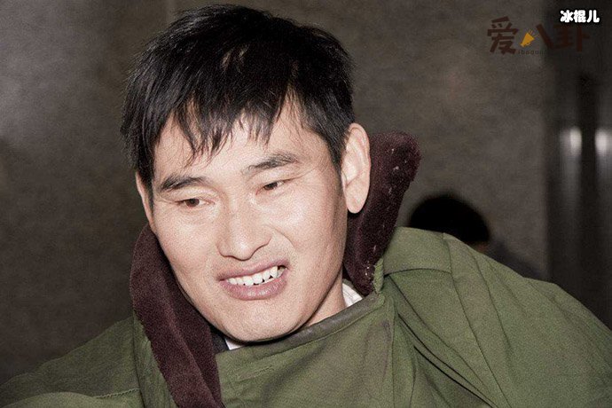 大衣哥别墅曝光