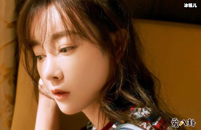 小五现女友张檬