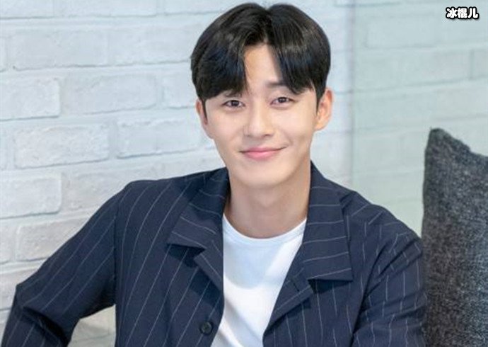 朴叙俊抽烟，温暖大男孩形象遭到质疑