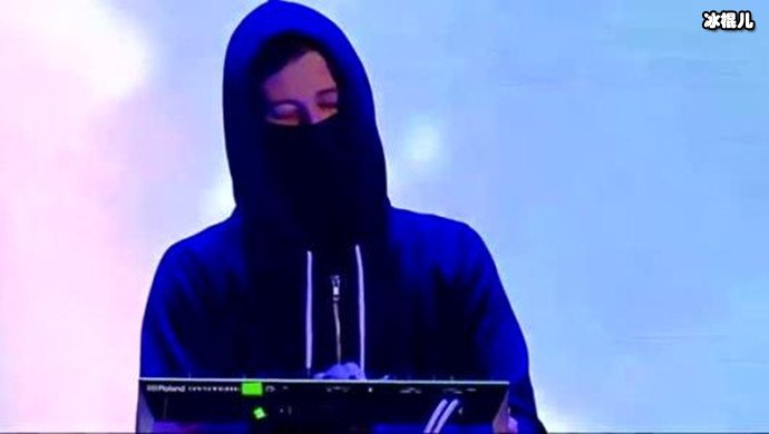 faded的背景故事