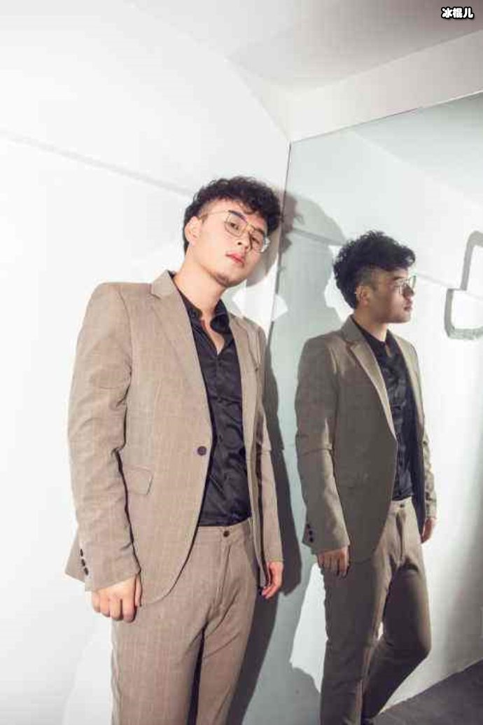 《不必在乎我是谁》张浩泽翻唱