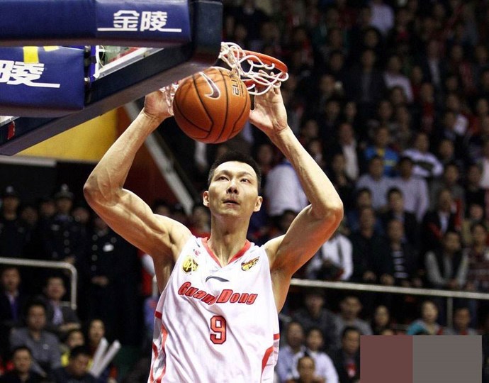 易建联老婆是荆灵