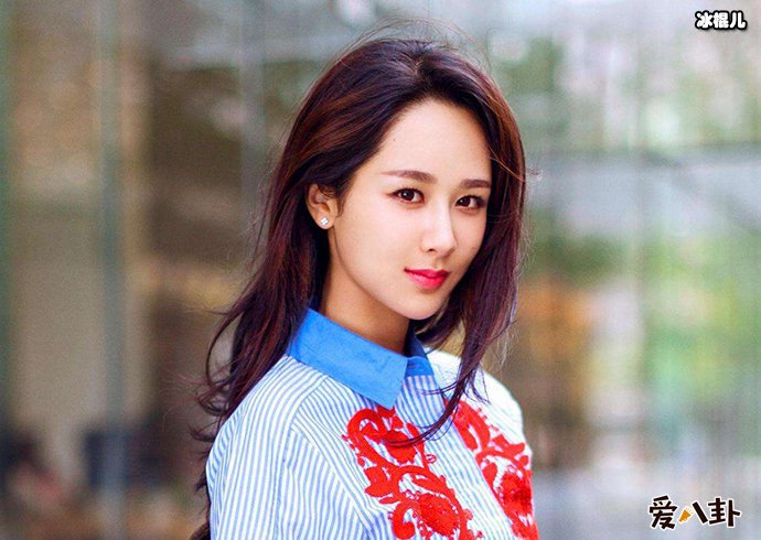 杨紫区别对待小燕子和柳红