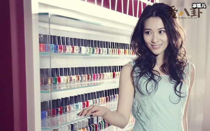 宁丹琳被曝整容