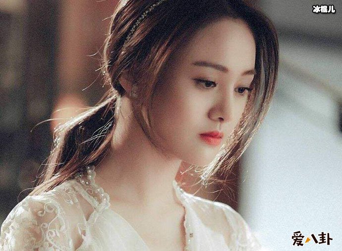 郑爽首谈被骗钱经历