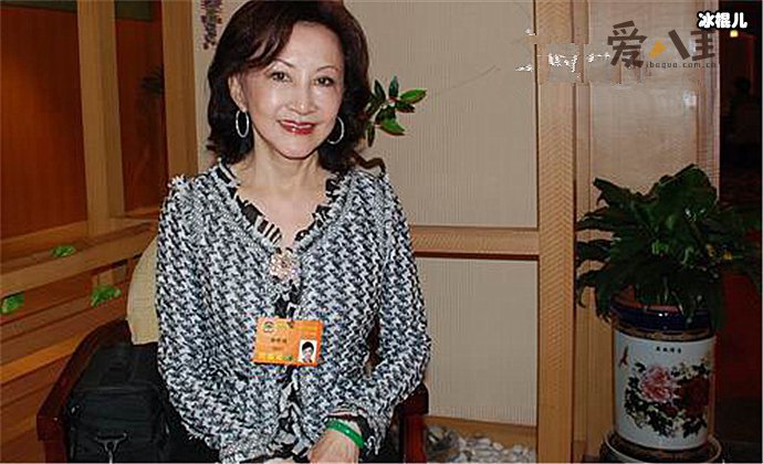 秦汉前妻邵乔茵