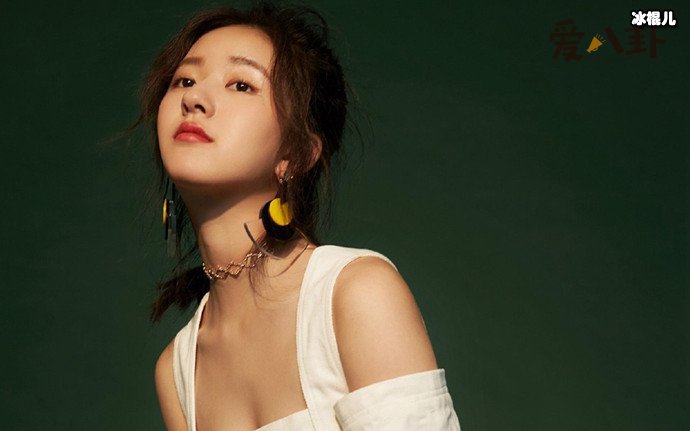 赵露思走红疑似靠父母支援