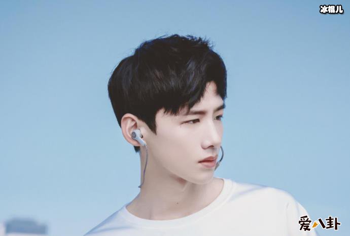 白敬亭哪个经纪公司的