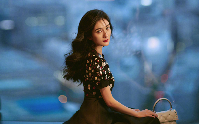 杨幂觉得人生很苦但是还真不可能去修行