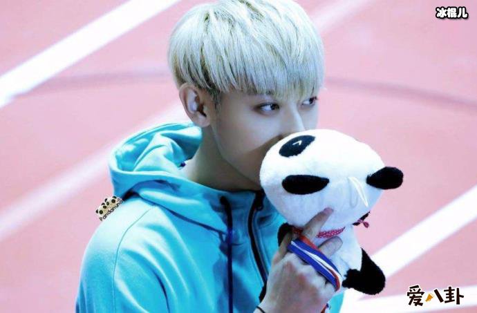 黄子韬退出微博咋回事