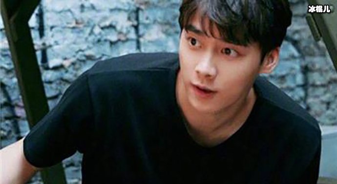 李易峰的照片