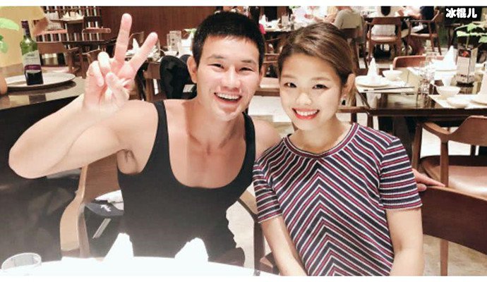 王莎莎与谢孟伟合影