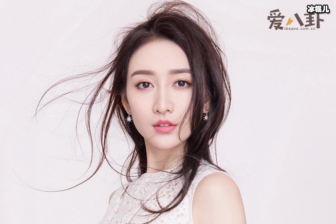 何九华王鸥恋情疑曝光