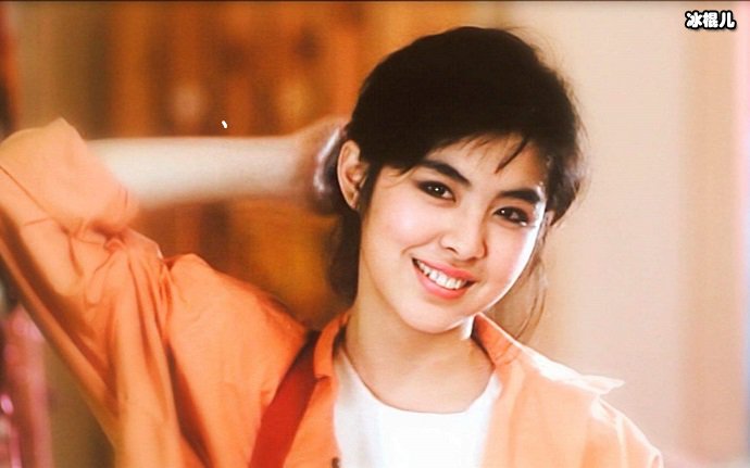 王祖贤笑起来很有一种感染力