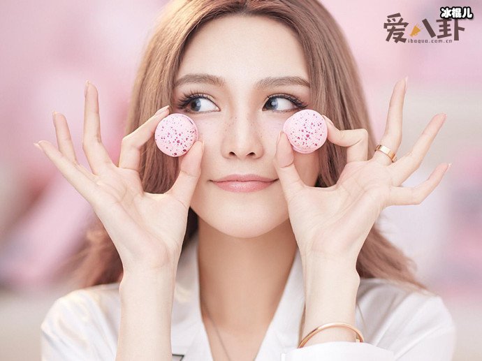 周扬青直播状态被赞