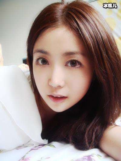 女主播野外激战！尺度大到无法想象！