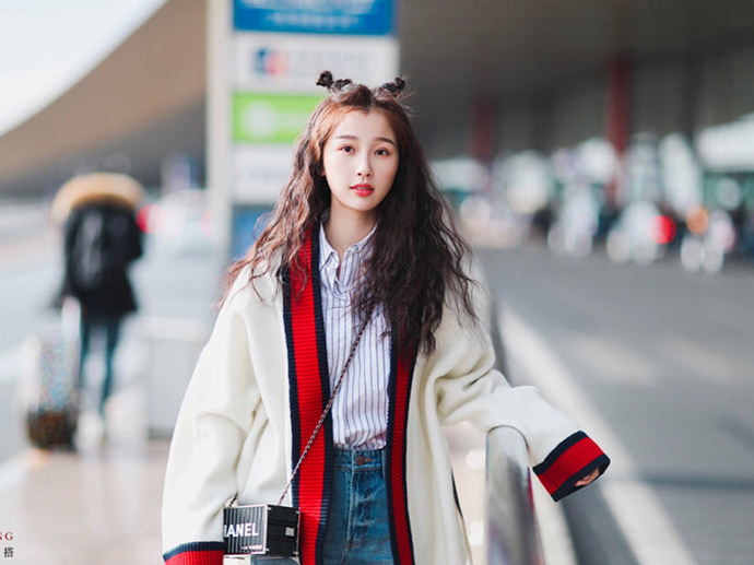 虞书欣家庭背景