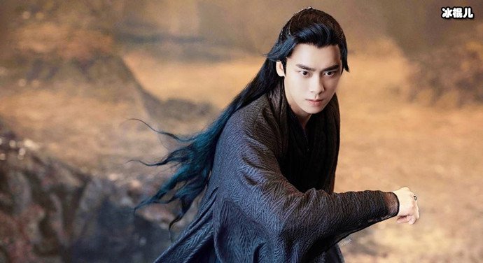 镜双城小说一共有几部 